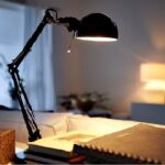 100-watt desk lamp