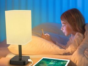 bedside lamp with charging station