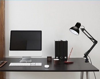 BEST OF BEST CLASSIC DESK LAMP