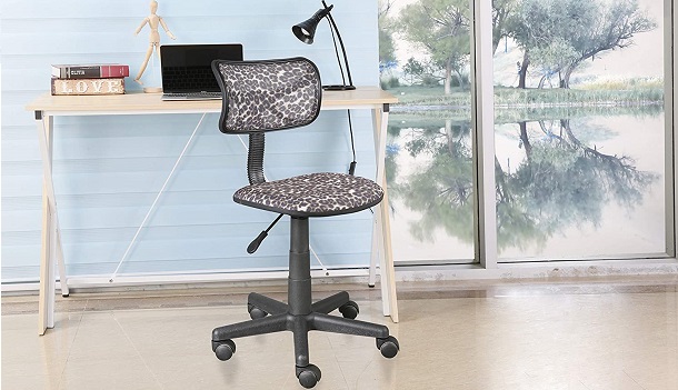 Urban Shop High Back Mesh Office Chair, Leopard